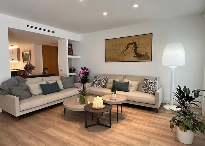 Bright Spacious Luxury Apartment Valencia