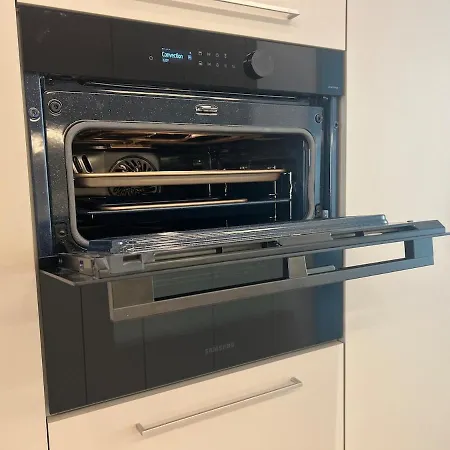 Bright Spacious Luxury Valence