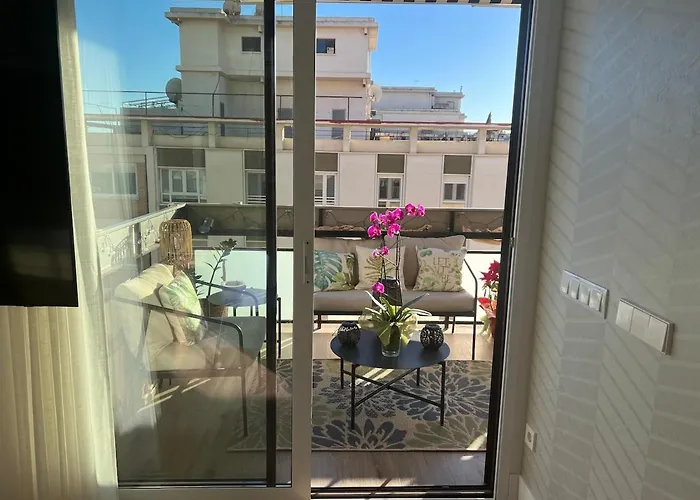 Bright Spacious Luxury Valenza