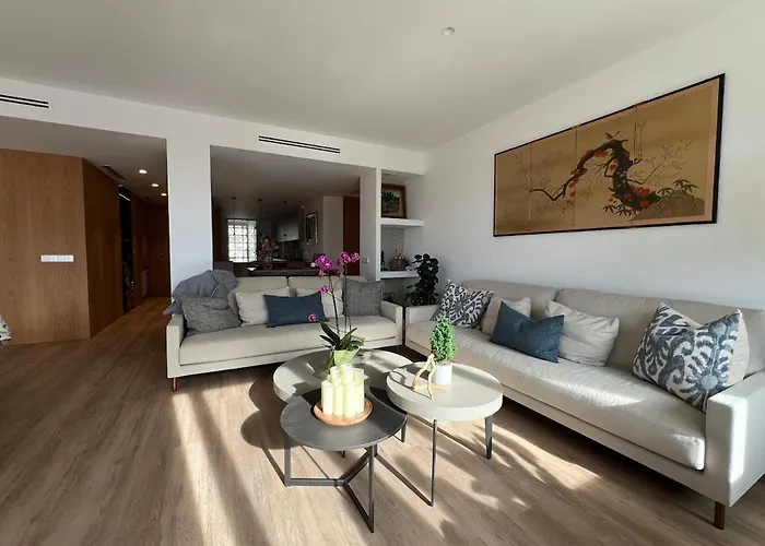 Bright Spacious Luxury
